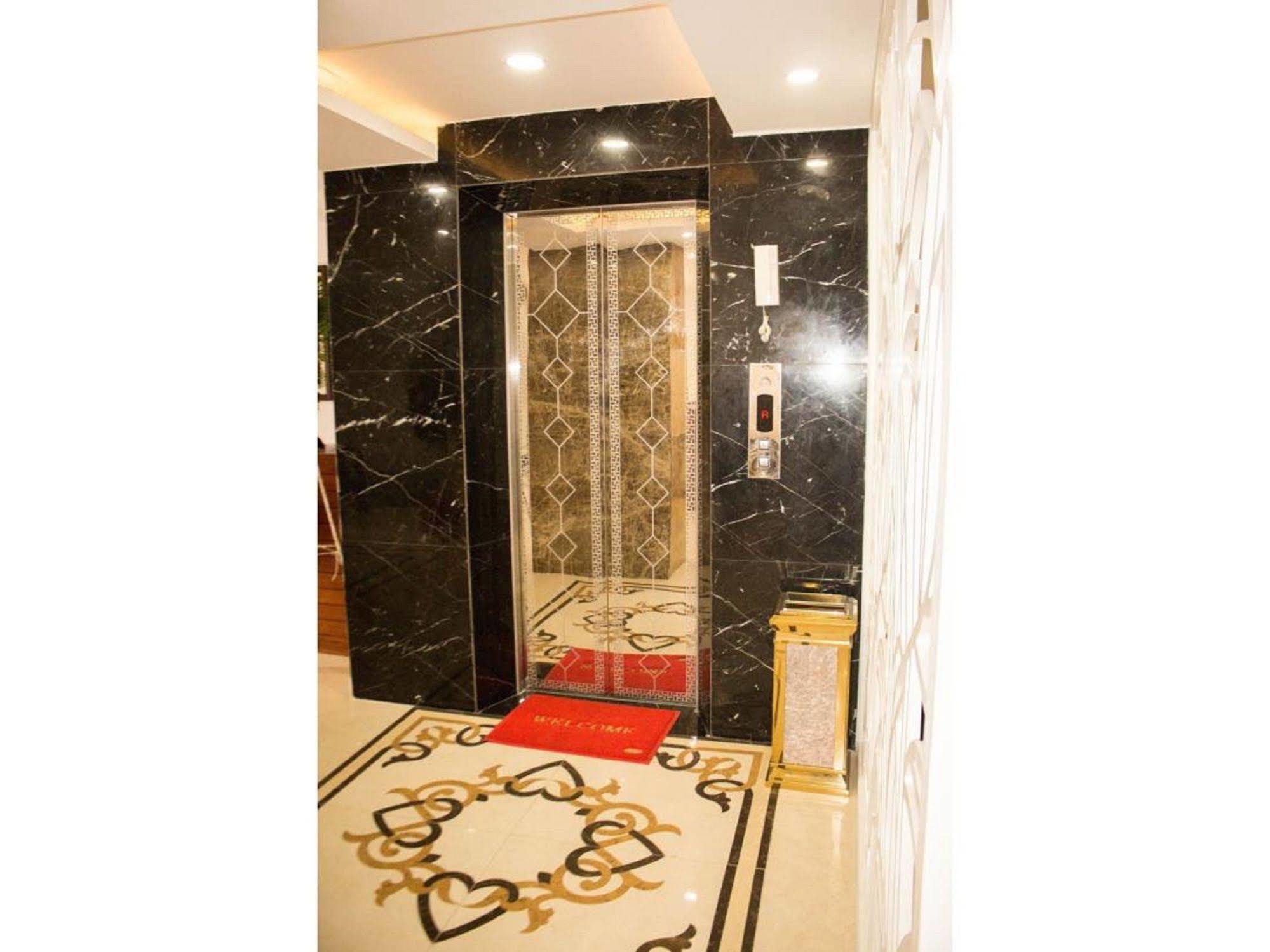 Reddoorz Plus New Sun Hotel Ho Chi Minh Zewnętrze zdjęcie